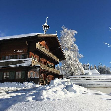 Bergpension Zinting Brixen im Thale Bagian luar foto